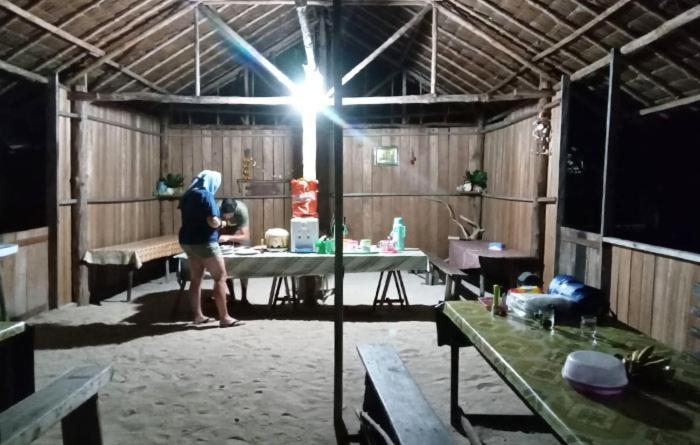 Mawar Homestay Besir Екстер'єр фото